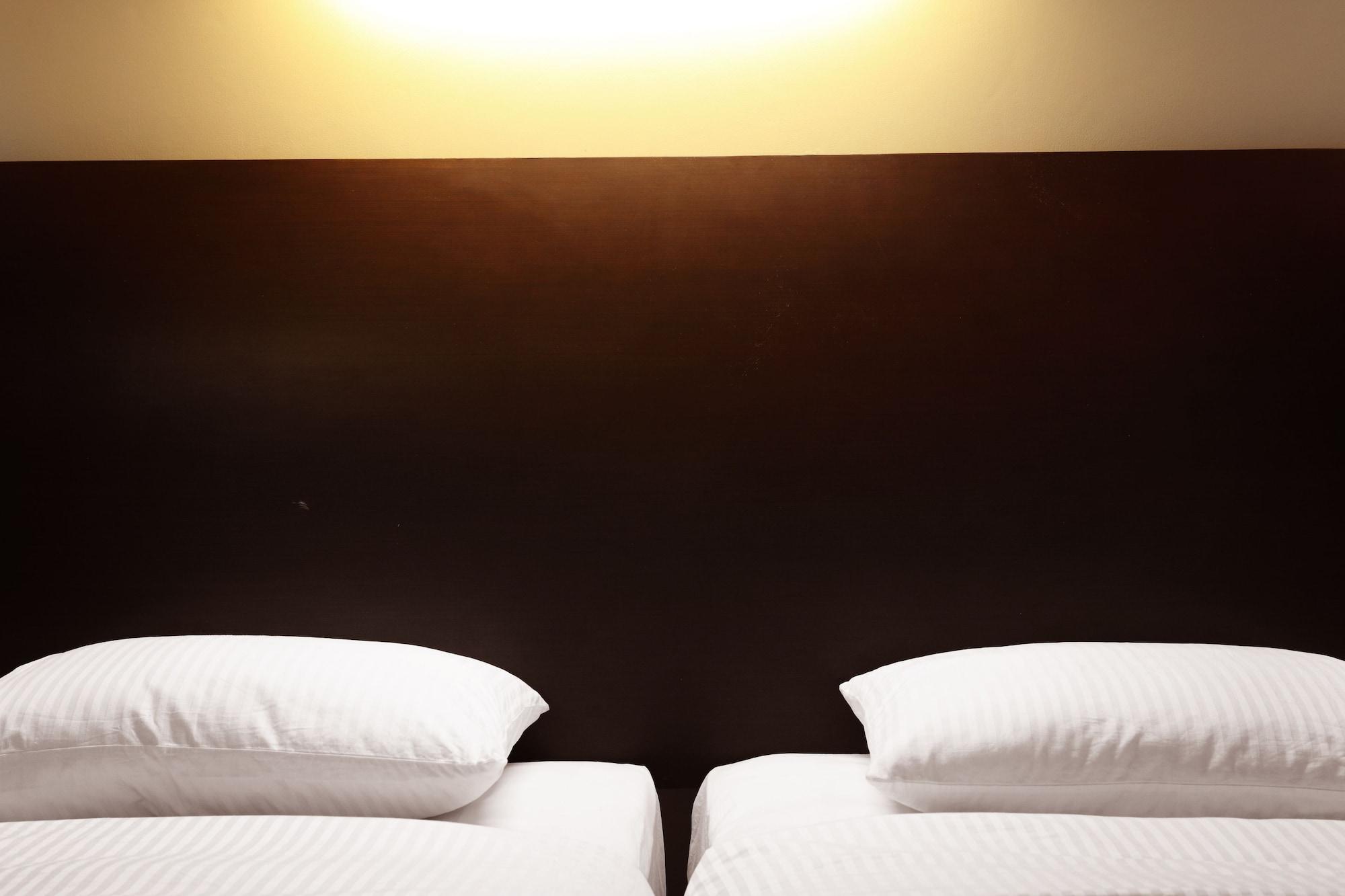 Lombok Garden Hotel Матарам Екстериор снимка