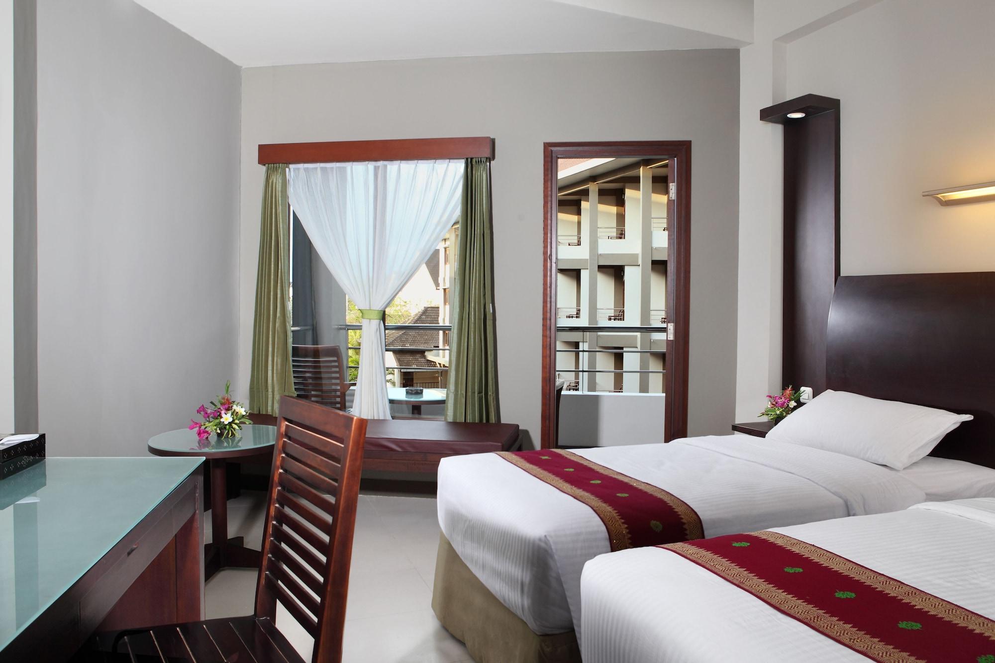 Lombok Garden Hotel Матарам Екстериор снимка