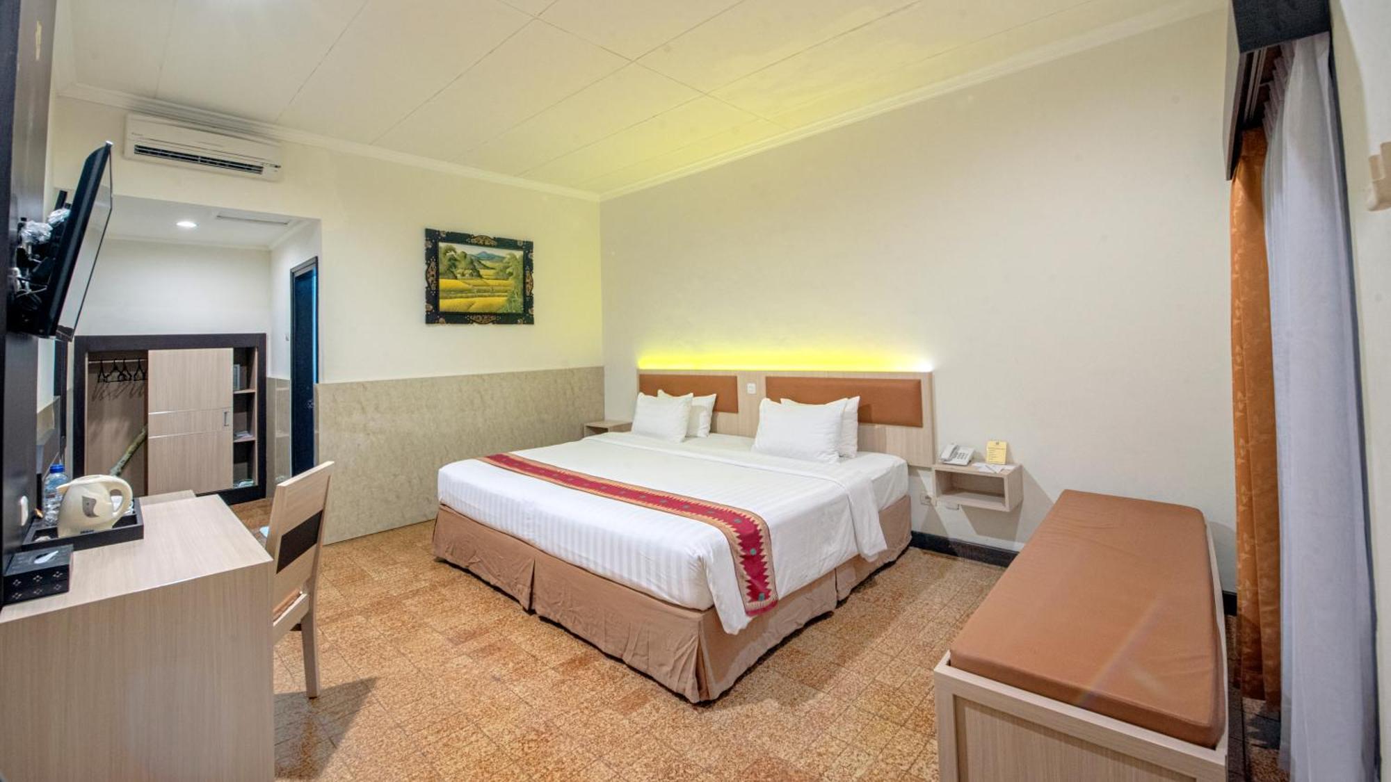 Lombok Garden Hotel Матарам Екстериор снимка