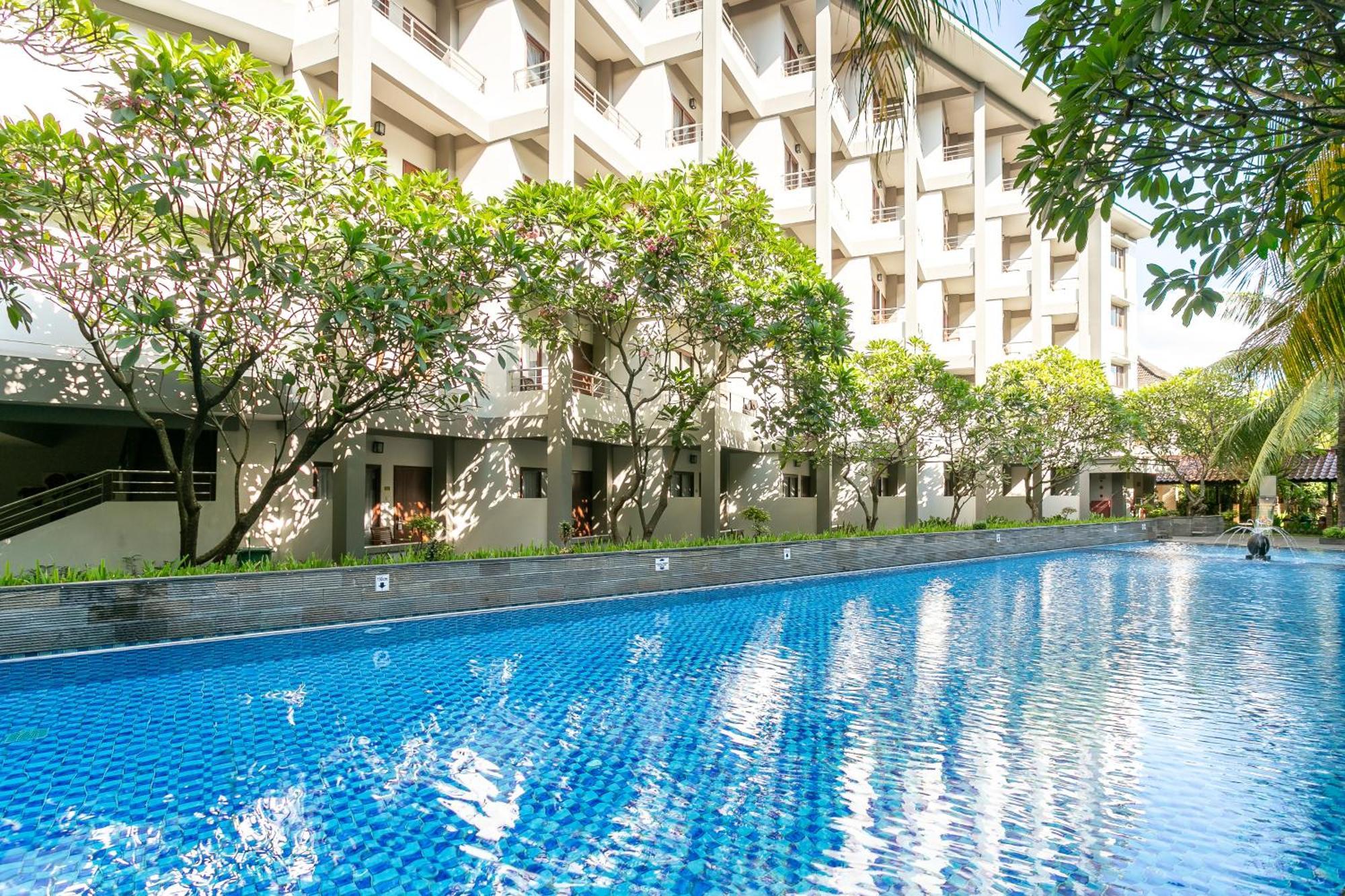 Lombok Garden Hotel Матарам Екстериор снимка