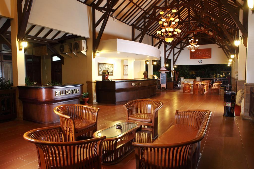 Lombok Garden Hotel Матарам Екстериор снимка